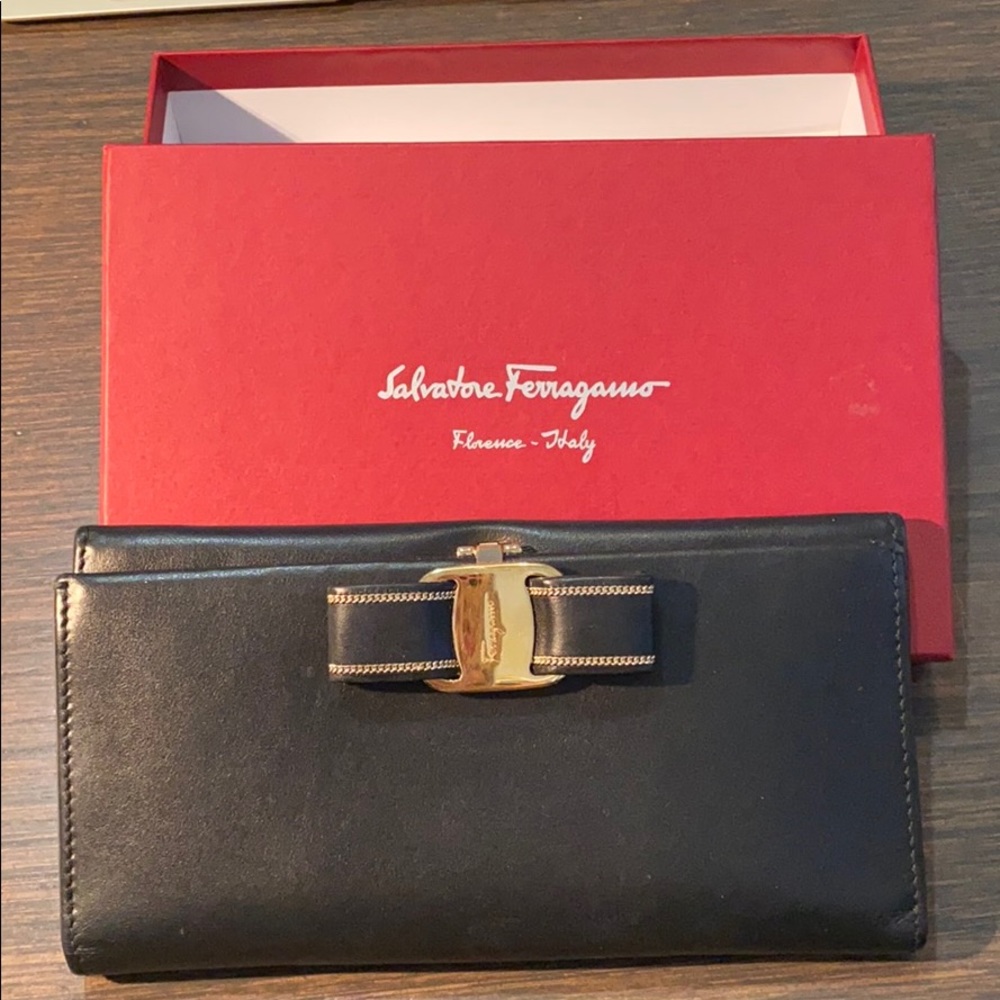 Salvatore Ferragamo wallet